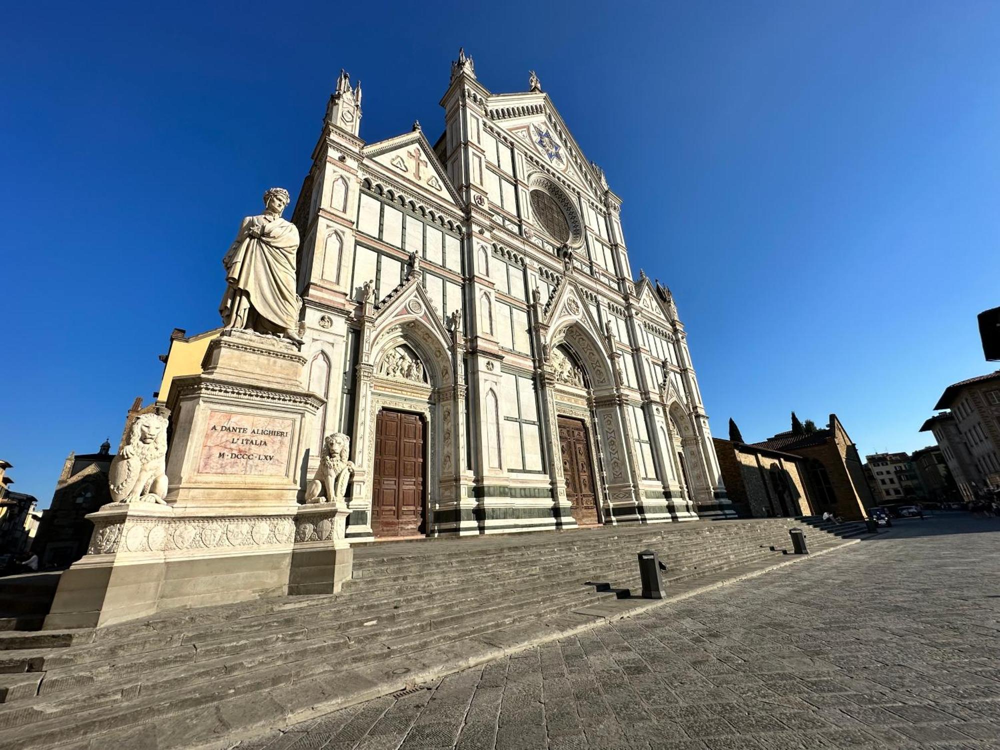 Апартаменты Luxurious View On Santa Croce Флоренция Экстерьер фото