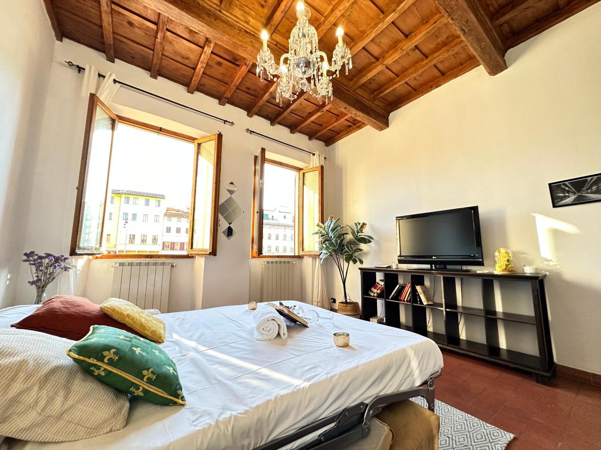 Апартаменты Luxurious View On Santa Croce Флоренция Экстерьер фото